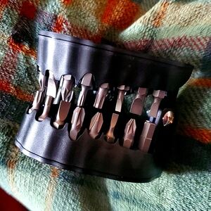 Skull‎ Jaw Bone Multi-Tool Set